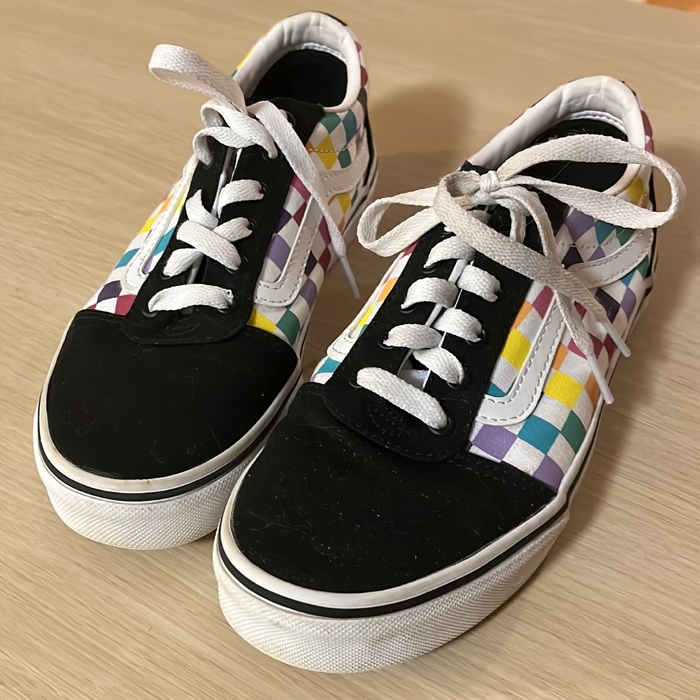 Vans Rainbow Checkered Lace Ups Girls 3